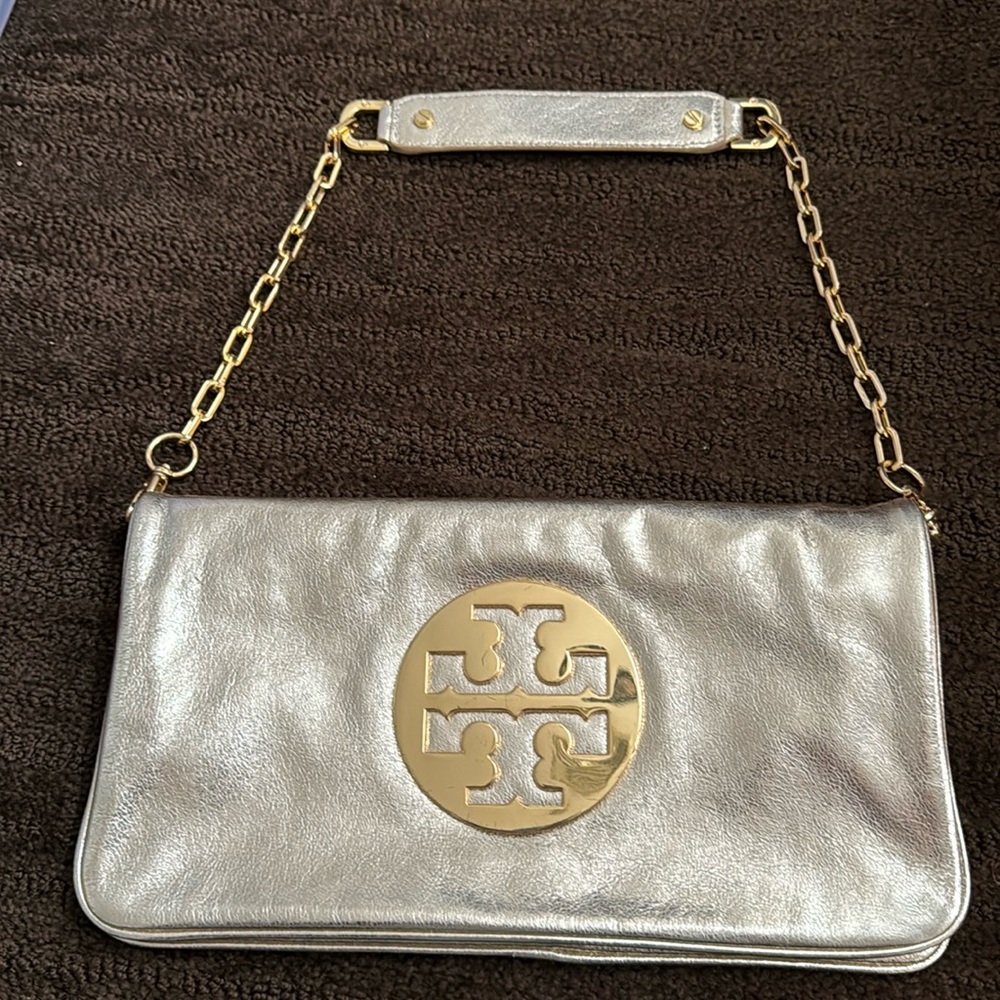 TORY BURCH GOLD NIGHT BAG